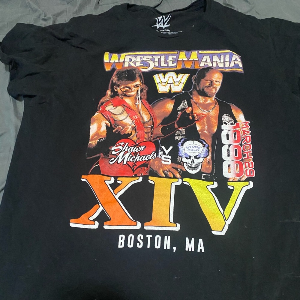 WWE GRAPHIC TEE